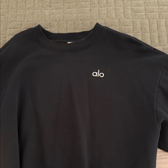 ALO Yoga Accolade Crewneck Sweater - Picture 2 of 2